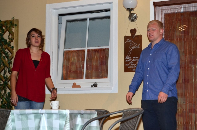 Familienkrach im Doppelhaus_545
