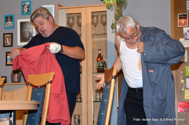 Eine hüllenlose Scheineheprüfung_402